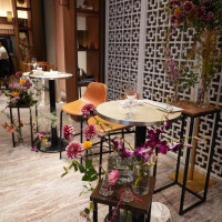 披露宴会場の装花です。