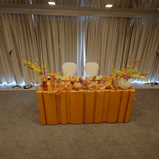 メインテーブル