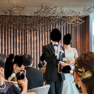 披露宴入場、会場後方|781539さんのMEDI(メディー)の写真(2590953)