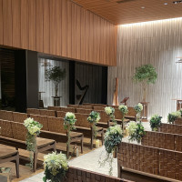 自然光が入るチャペル