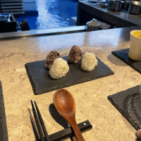 シメの塩むすびとお茶漬け