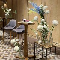 地下にある広い披露宴会場