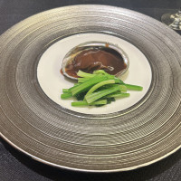 6時間煮込んだ鮑だそうです！