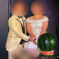 新郎新婦の大好物のスイカをモチーフに作って頂きました