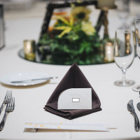 テーブルクロス、ナプキンの色や折り方を選べます。