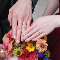 お色直し後のブーケと指輪