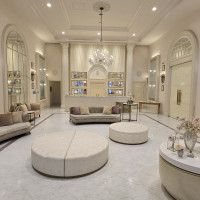 披露宴会場のロビーも広く、ゆったりとしています