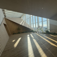 天空の挙式会場の横