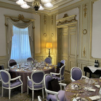 少人数での披露宴会場