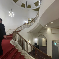 赤絨毯の大階段