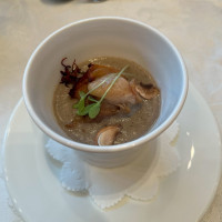 スープ料理でフランを出していただきました