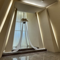 チャペルを出た後の場所でフラワーシャワーなどするそう