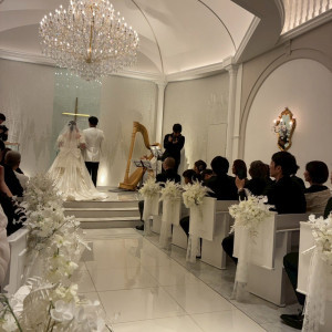 純白で一目惚れしたチャペル|782004さんのアーフェリーク迎賓館（小倉）/テイクアンドギヴ・ニーズウェディングの写真(2598511)