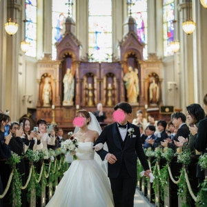 バージンロードが長いのでゆっくりと歩けます|782063さんのSt. ヴァレンタイン福山/FIVESTAR WEDDINGの写真(2594385)
