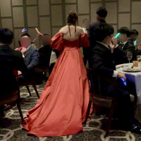 ドレスの色当てゲーム