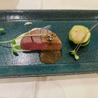 お肉は肉厚でジューシーで、ソースも飽きない味でした！