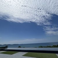 海が目の前のガーデンです