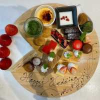 デザートブッフェのデザートも最後にいただきました。