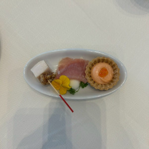 アミューズの3種のピンチョス|782332さんのTHE BAYSUITE SAKURAJIMA TERRACE（ザベイスイートサクラジマテラス）の写真(2595548)