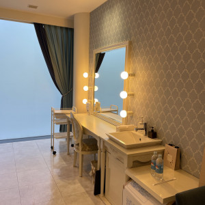 控室には大きい鏡がありました|782342さんのアヴァンセ リアン 東京 （AVANCER LIEN TOKYO）の写真(2595461)