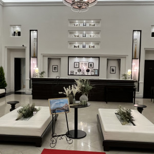 ロビー|782375さんのガーデンヒルズ迎賓館(松本)/テイクアンドギヴ・ニーズウェディングの写真(2595725)