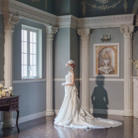 ホワイエ　挙式会場前