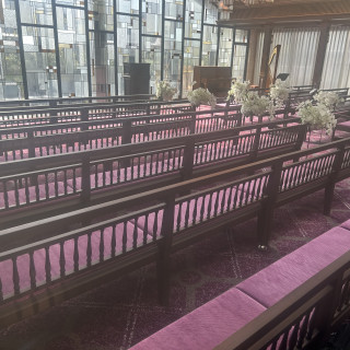 新郎新婦までの距離が列席者に近く声が届きやすい。