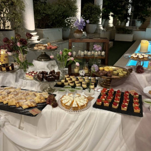 デザートビュッフェに合うよう装飾をコーディネートしてくれた|782593さんのアーヴェリール迎賓館（名古屋）/テイクアンドギヴ・ニーズウェディングの写真(2596477)