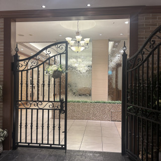 披露宴会場の入り口もとっても可愛くて一目惚れでした