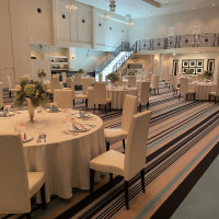 ちょうどいい広さで絨毯が可愛く、階段があるのが嬉しい