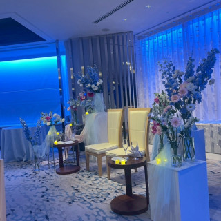 新郎新婦が座るチェアです。