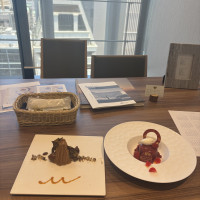 見学に行った時のケーキ試食