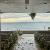 海を一望できるチャペル