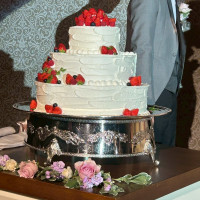 可愛いウェディングケーキ
切るだけ専用なので衛生的です