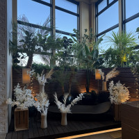 披露宴会場の奥のガーデンスペース