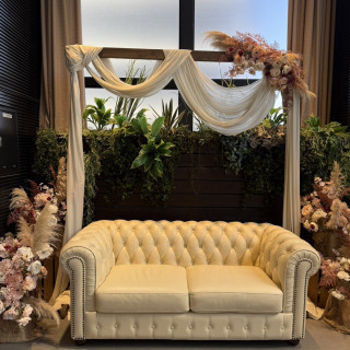 ソファーの飾りもたくさん