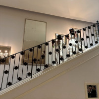 階段から降りられる