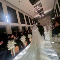 クリスタルたくさんのチャペル