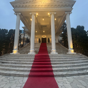 大階段|782808さんのアーフェリーク迎賓館（岐阜）/テイクアンドギヴ・ニーズウェディングの写真(2597371)