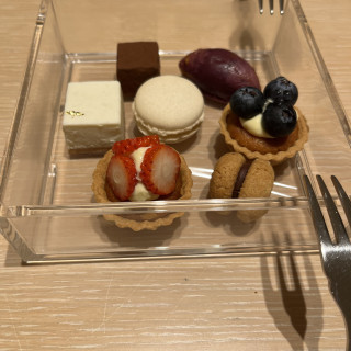 デザートビュッフェ
