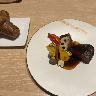 メイン料理の牛ヒレ肉