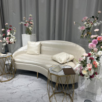 披露宴会場　ソファ席