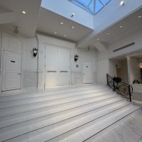 ここでブーケトスができるようです