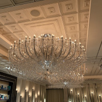 キラキラなシャンデリア