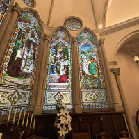 大きなステンドグラス