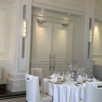 お姫様のような雰囲気の会場