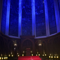 暗くなった演出のチャペル