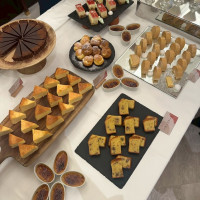 スイーツビュッフェ