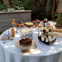 デザートビュッフェ