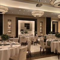 披露宴会場　人なし